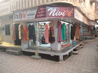 Nivi-Shree-Collection-In-Khargone